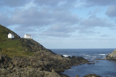 Découvrez la Norvège de l’Ouest : Plages, Belvédères et Phares dans un Circuit Unique