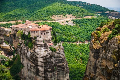 Kalambaka et les Monastères des Météores