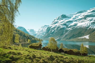 Le glacier Briksdal depuis Nordfjordeid